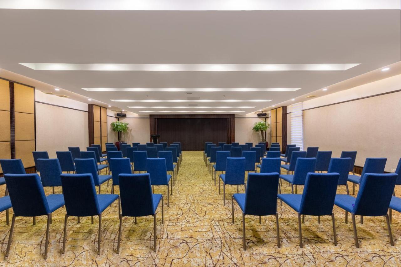 Crowne Plaza Foshan By Ihg - Canton Fair Free Shuttle Bus Luaran gambar